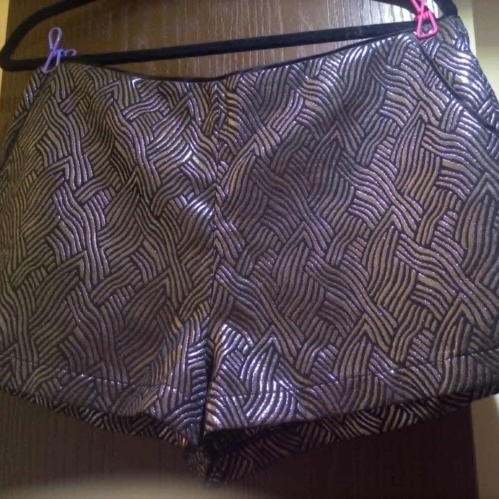 Silver Geometric Pattern Shorts